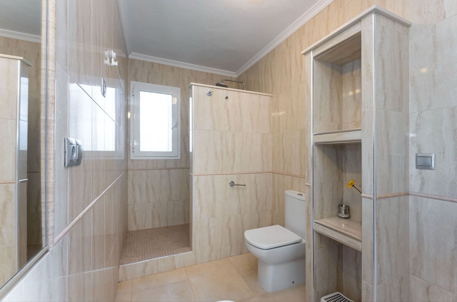 9 soverom Finca/Herregård til salgs i Alhaurin el Grande med svømmebasseng - € 995 000 (Ref: 9492693)