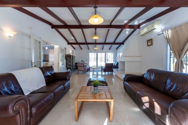 9 soverom Finca/Herregård til salgs i Alhaurín el Grande med svømmebasseng - € 995 000 (Ref: 9492693)