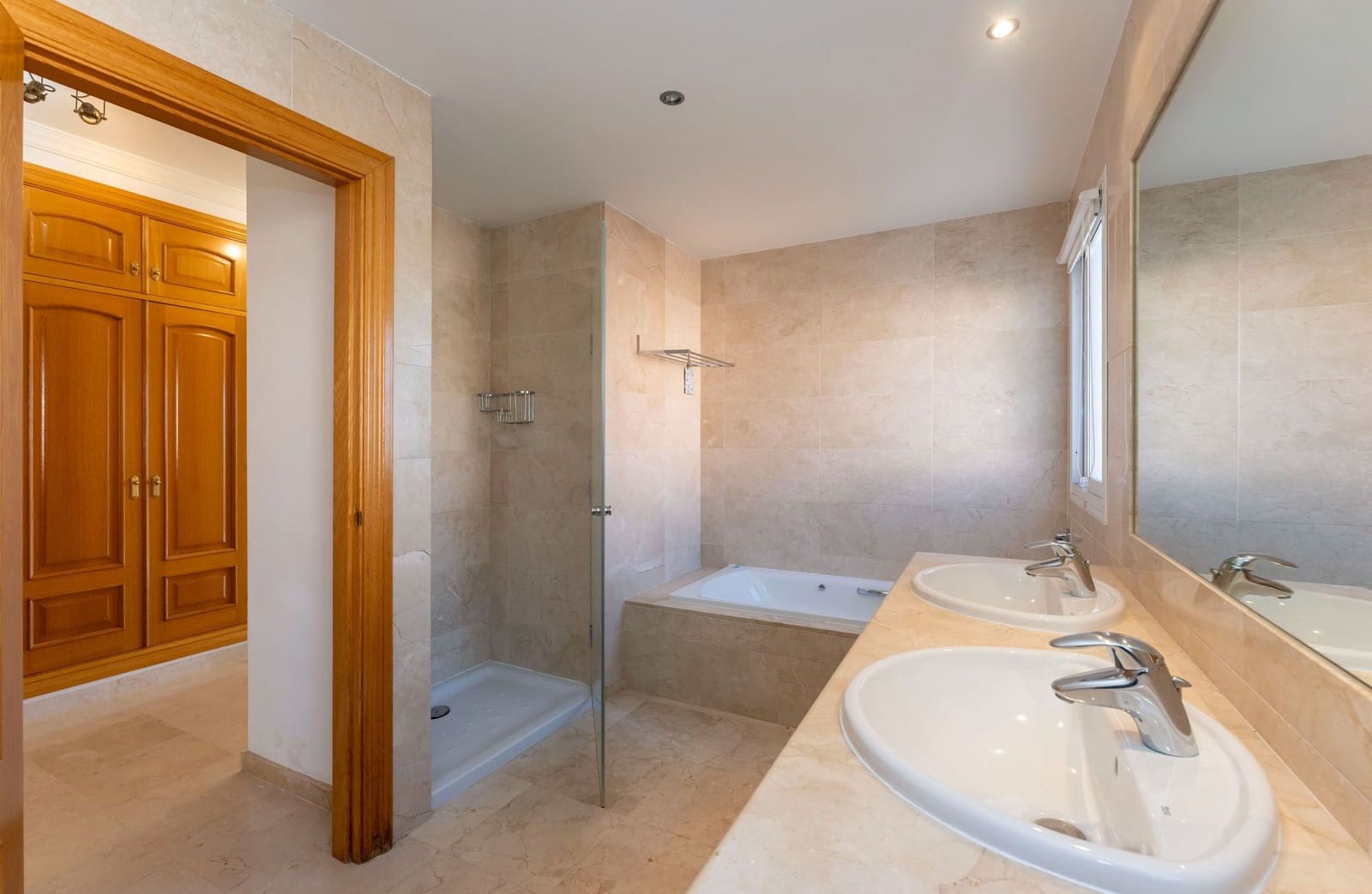 4 sovrum Villa till salu i Coin med pool - 595 000 € (Ref: 9496706)