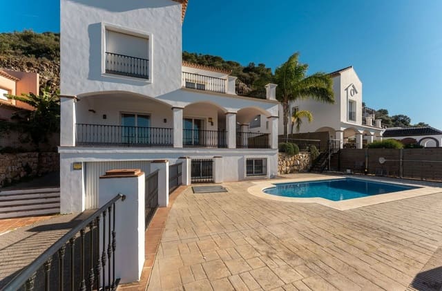 4 sovrum Villa till salu i Coín med pool - 595 000 € (Ref: 9496706)