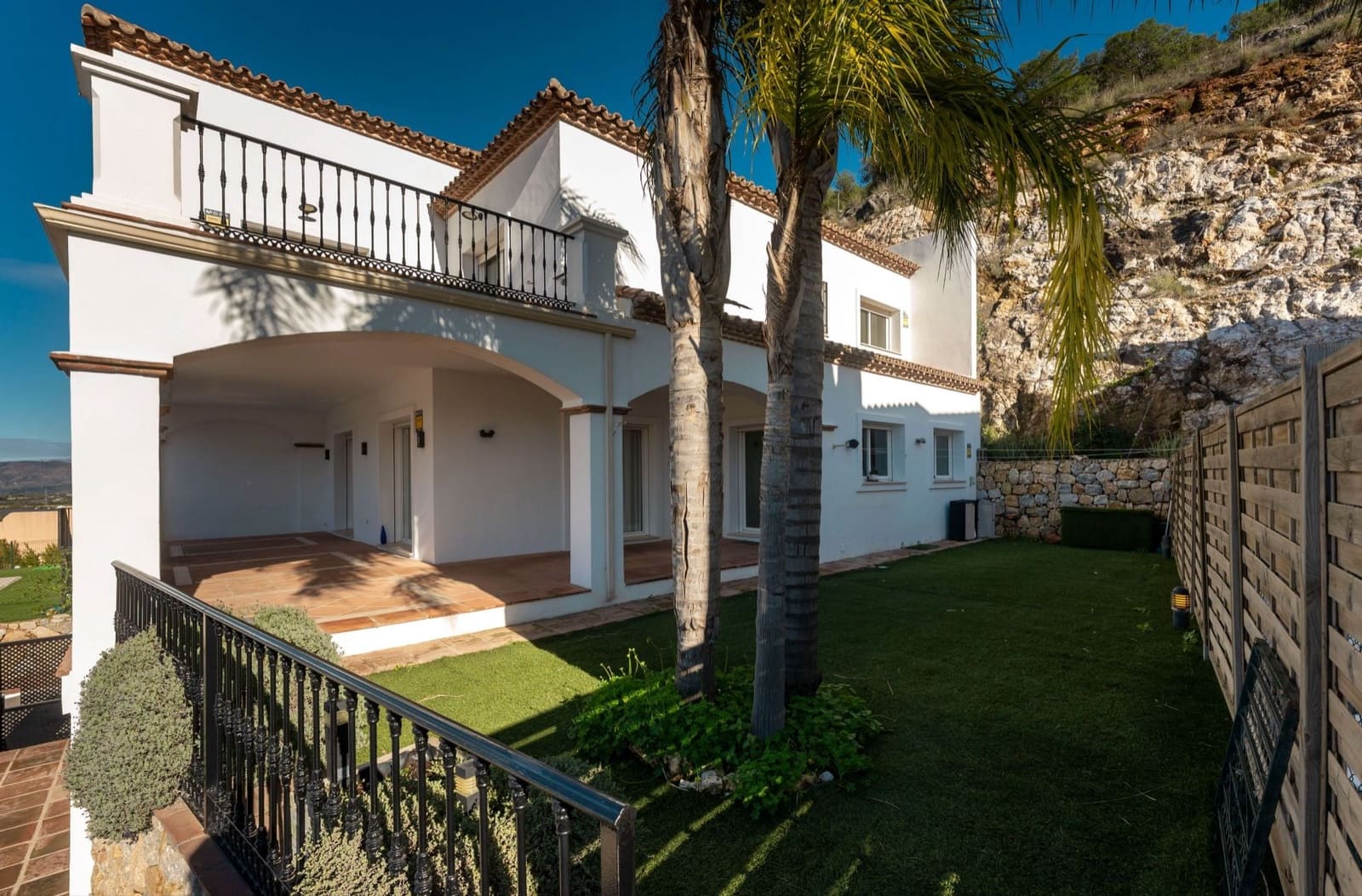 4 sovrum Villa till salu i Coin med pool - 595 000 € (Ref: 9496706)