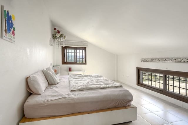 3 bedroom Finca/Country House for sale in Coín - € 599,000 (Ref: 9516543)