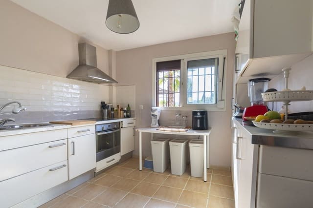 3 bedroom Finca/Country House for sale in Coín - € 599,000 (Ref: 9516543)