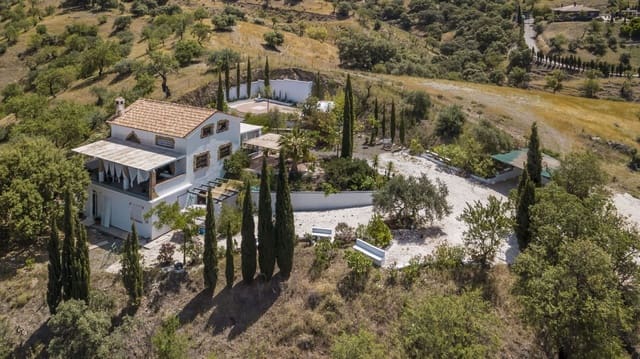 3 bedroom Finca/Country House for sale in Coín - € 599,000 (Ref: 9516543)