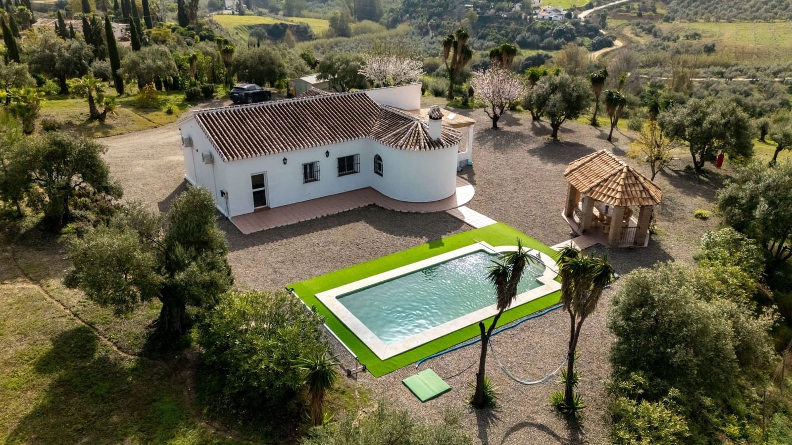 3 bedroom Finca/Country House for sale in Casarabonela with pool - € 395,000 (Ref: 9646786)