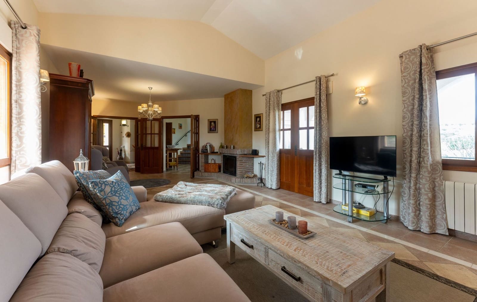 4 chambre Finca/Maison de Campagne à vendre à Casarabonela avec piscine - 595 000 € (Ref: 9713880)