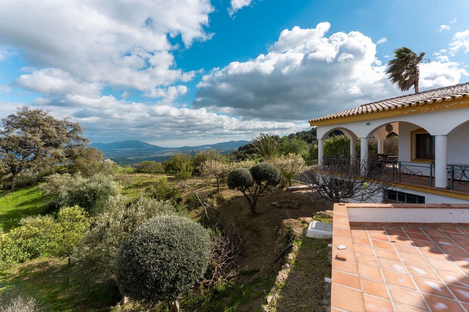 4 chambre Finca/Maison de Campagne à vendre à Casarabonela avec piscine - 595 000 € (Ref: 9713880)