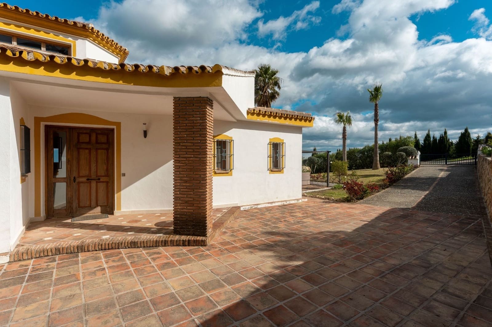 4 chambre Finca/Maison de Campagne à vendre à Casarabonela avec piscine - 595 000 € (Ref: 9713880)