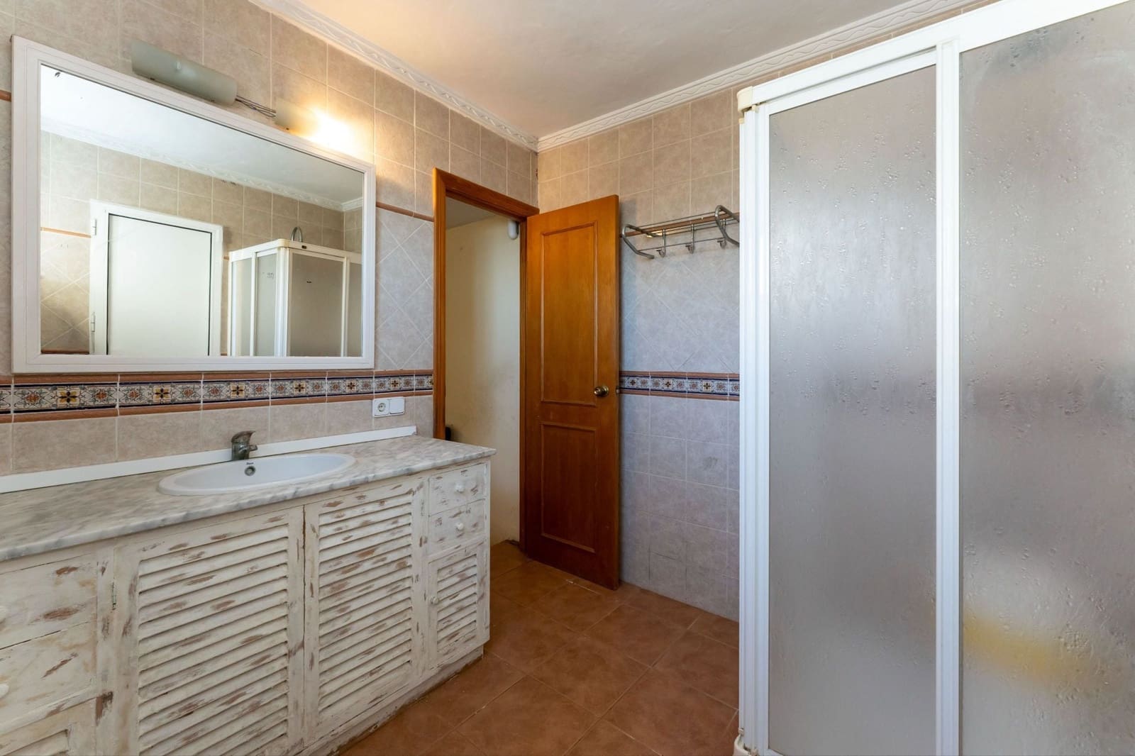 2 soveværelse Finca/Landehus til salg i Ojen med swimmingpool - € 495.000 (Ref: 9747514)