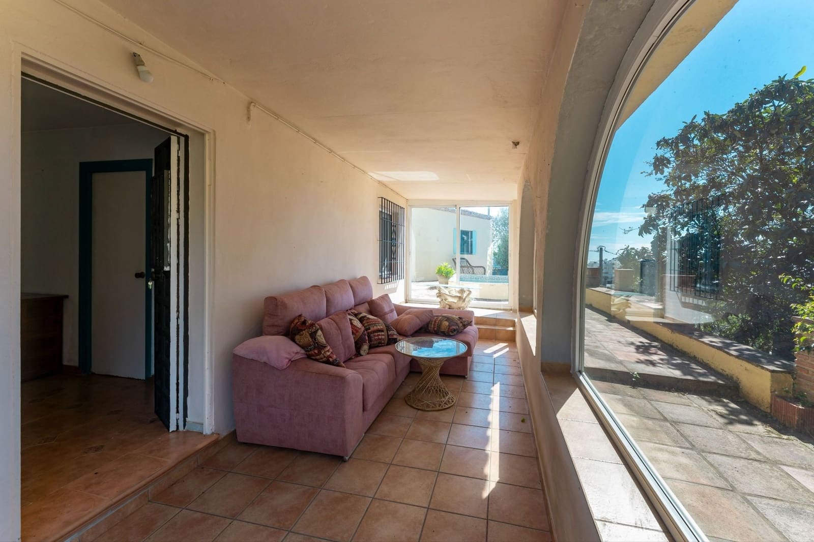 2 soveværelse Finca/Landehus til salg i Ojen med swimmingpool - € 495.000 (Ref: 9747514)