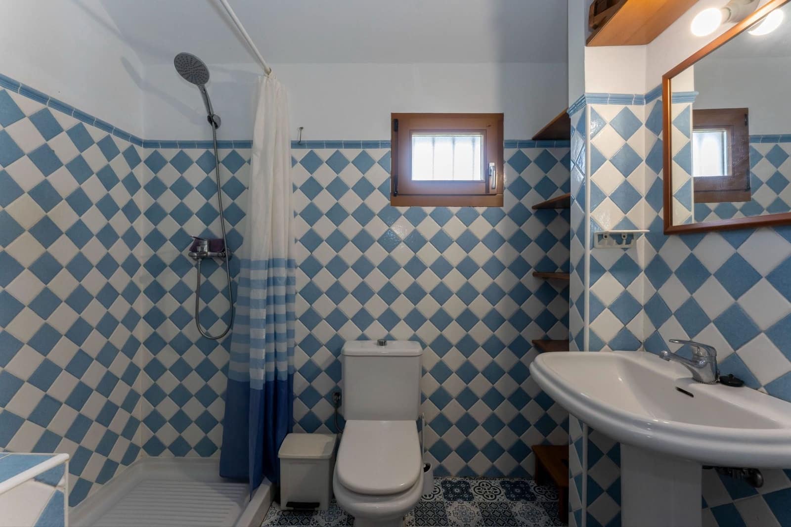 2 soveværelse Finca/Landehus til salg i Ardales med swimmingpool - € 299.000 (Ref: 9749359)