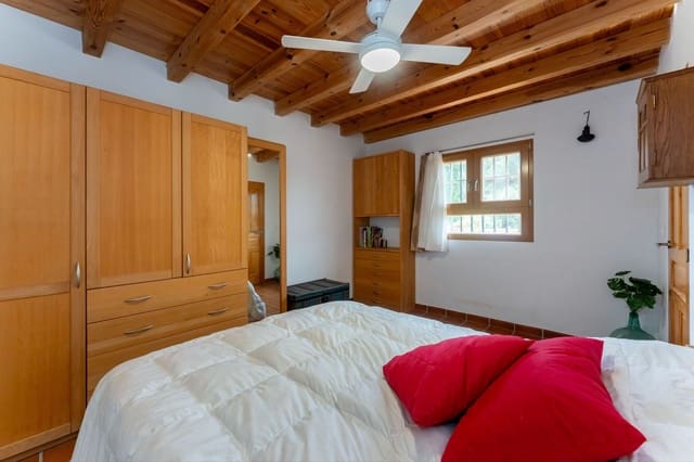 2 soveværelse Finca/Landehus til salg i Ardales med swimmingpool - € 299.000 (Ref: 9749359)