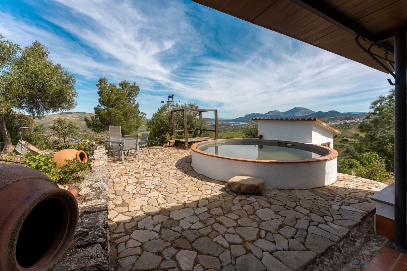 2 soveværelse Finca/Landehus til salg i Ardales med swimmingpool - € 299.000 (Ref: 9749359)