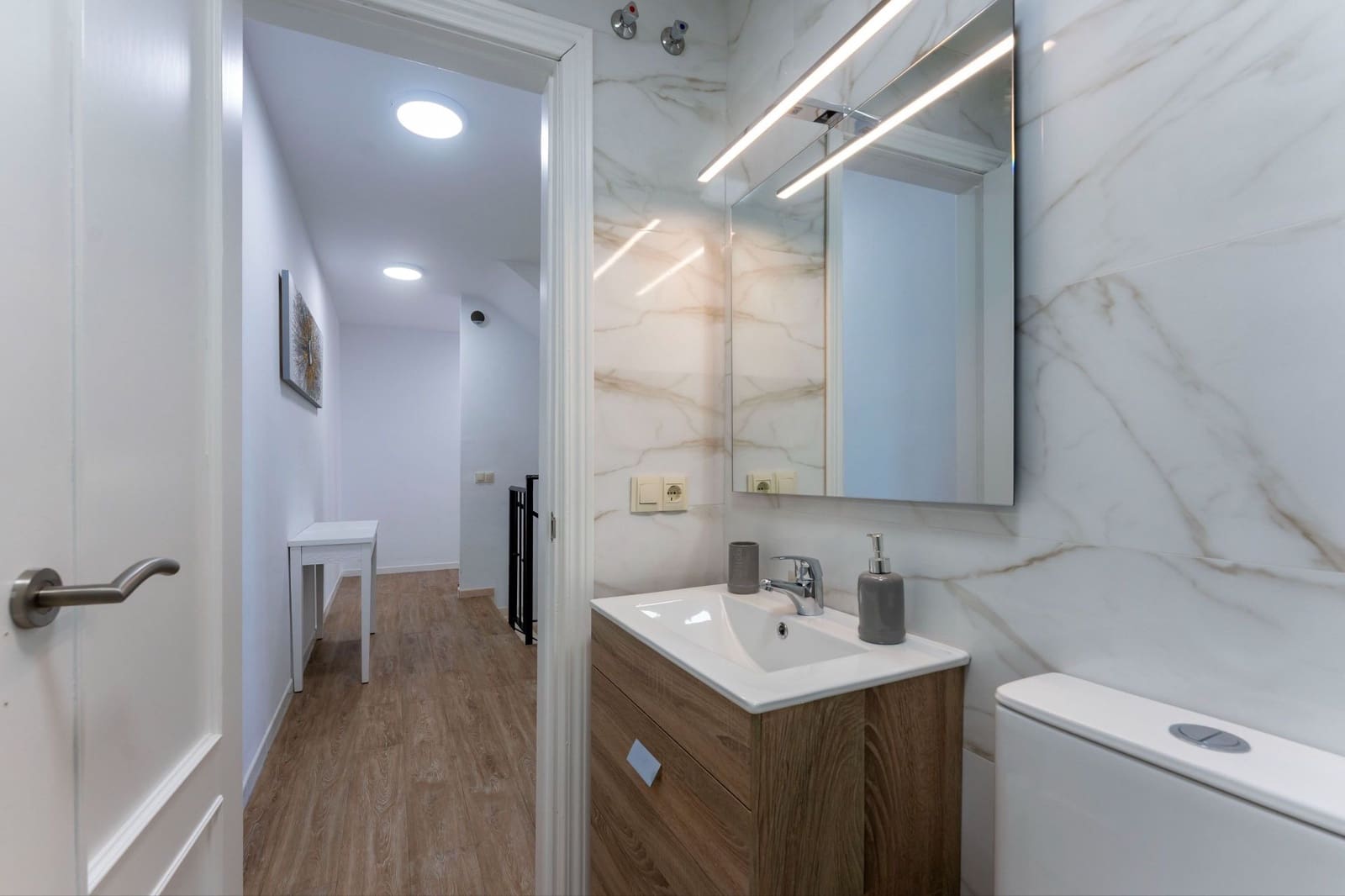 5 bedroom Villa for sale in Coin with pool - € 569,000 (Ref: 9758330)