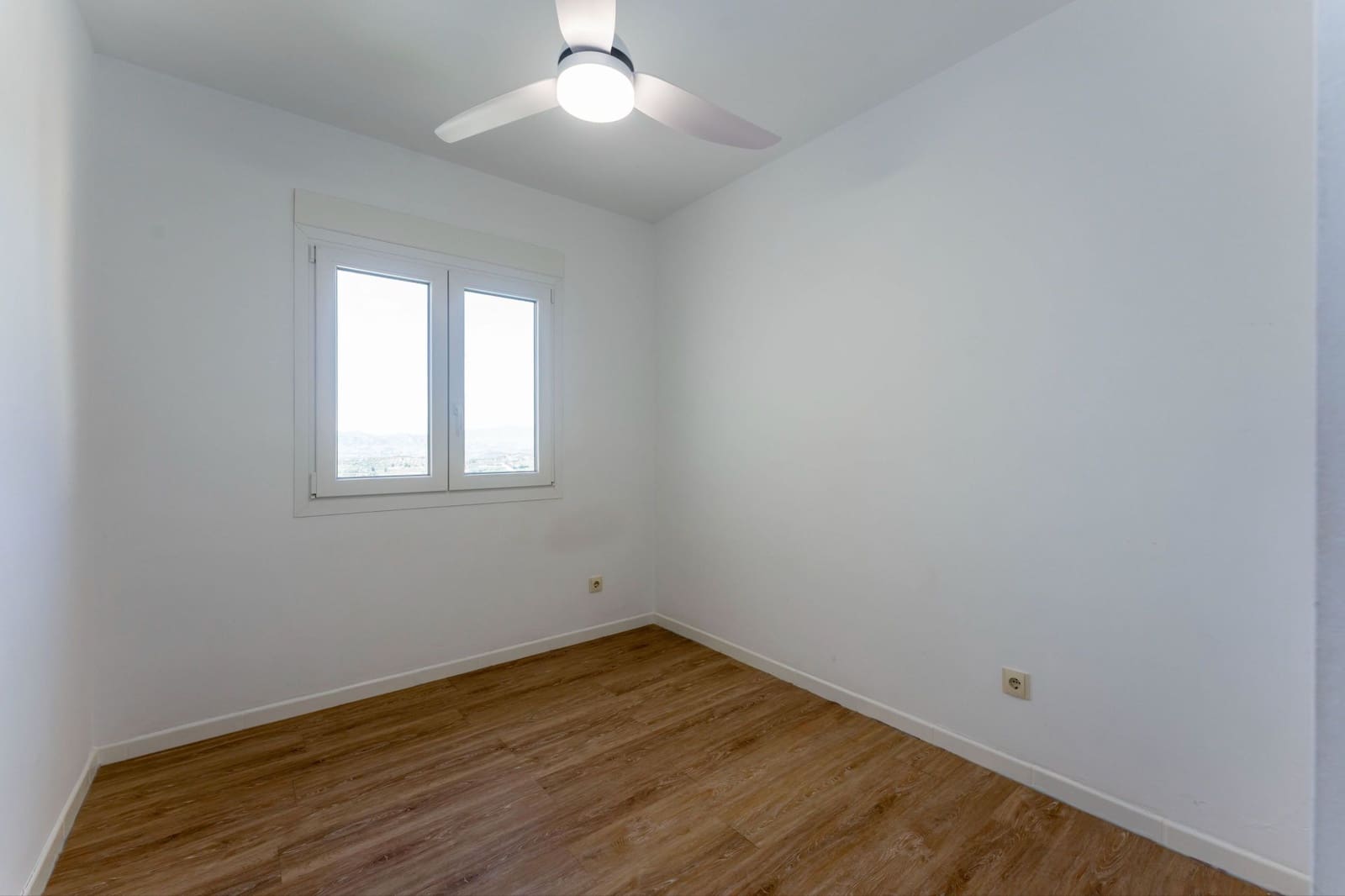 5 bedroom Villa for sale in Coin with pool - € 569,000 (Ref: 9758330)