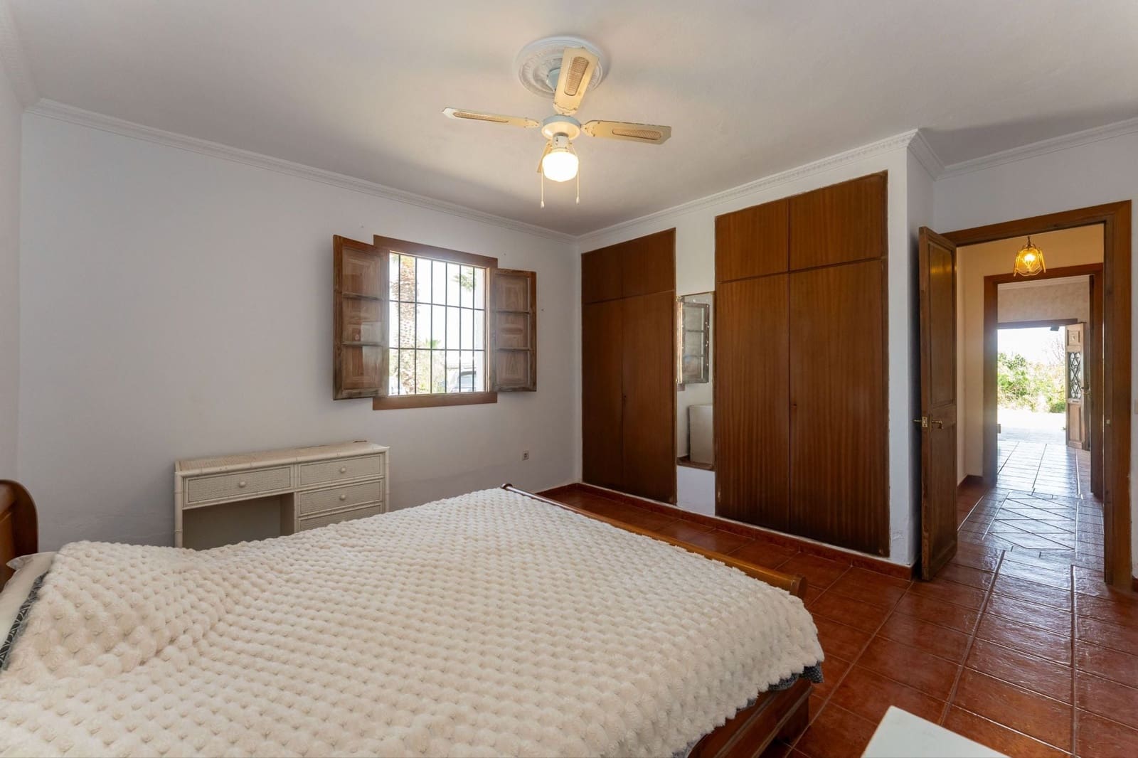 4 bedroom Finca/Country House for sale in Coin with pool - € 395,000 (Ref: 9769096)