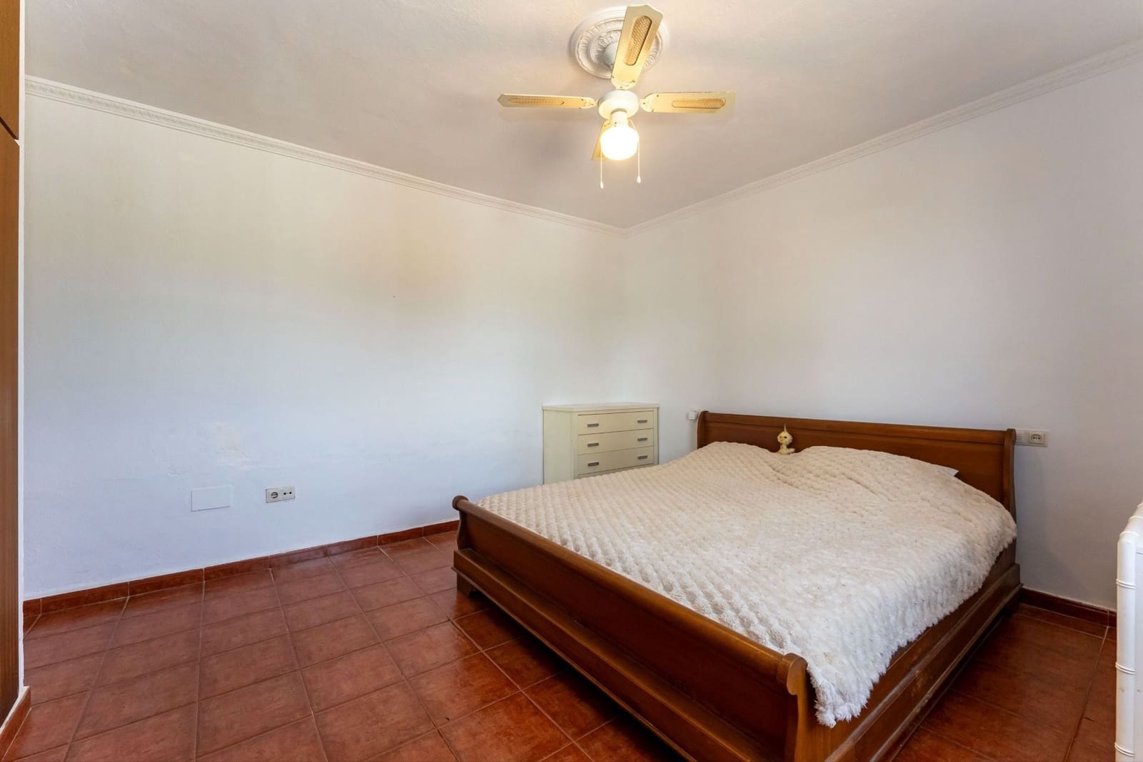 4 bedroom Finca/Country House for sale in Coin with pool - € 395,000 (Ref: 9769096)