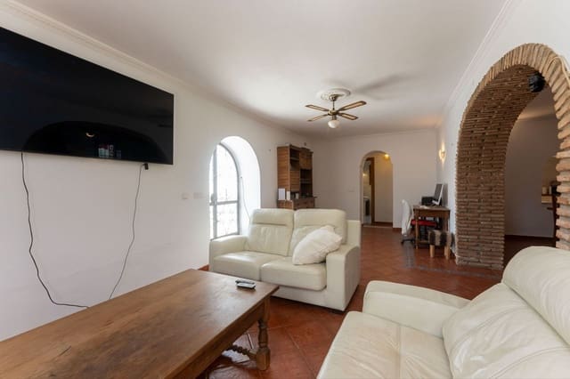 4 bedroom Finca/Country House for sale in Coín with pool - € 395,000 (Ref: 9769096)