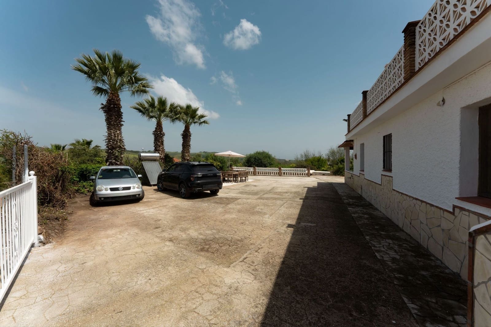 4 bedroom Finca/Country House for sale in Coin with pool - € 395,000 (Ref: 9769096)