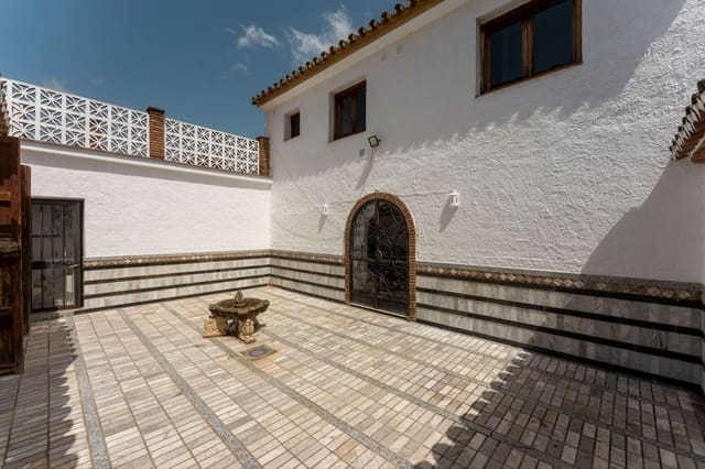 4 bedroom Finca/Country House for sale in Coín with pool - € 395,000 (Ref: 9769096)