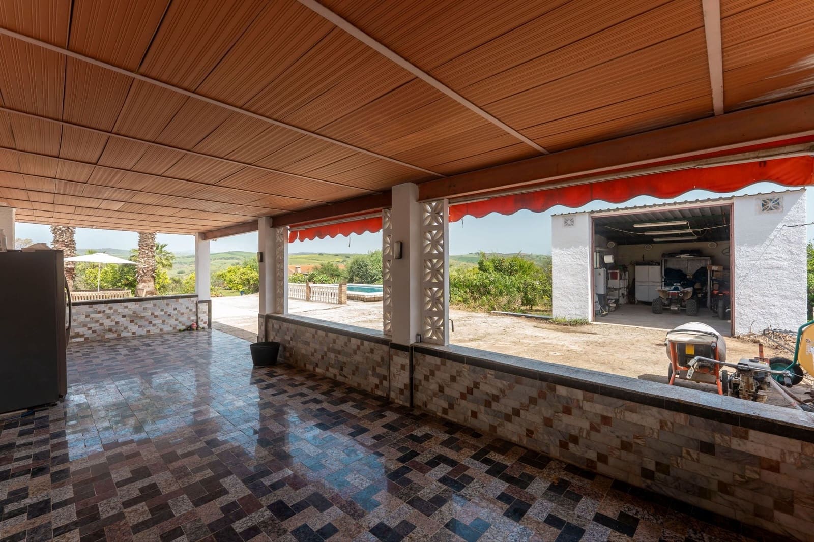 4 bedroom Finca/Country House for sale in Coin with pool - € 395,000 (Ref: 9769096)