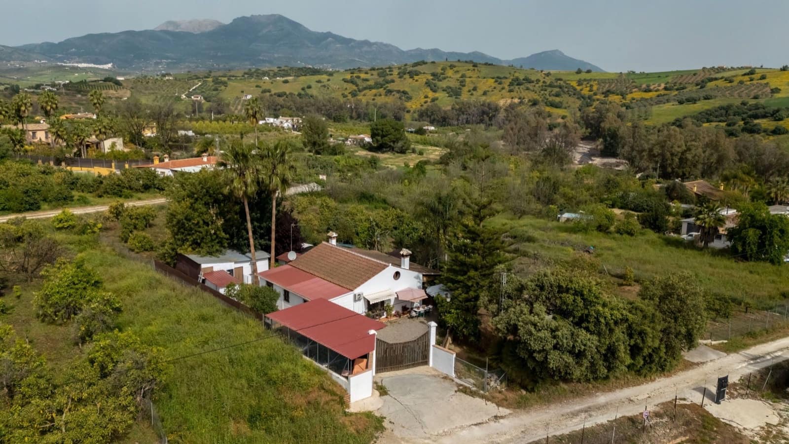 Finca/Casa Rural de 3 habitaciones en Coín en venta - 345.000 € (Ref: 9769097)