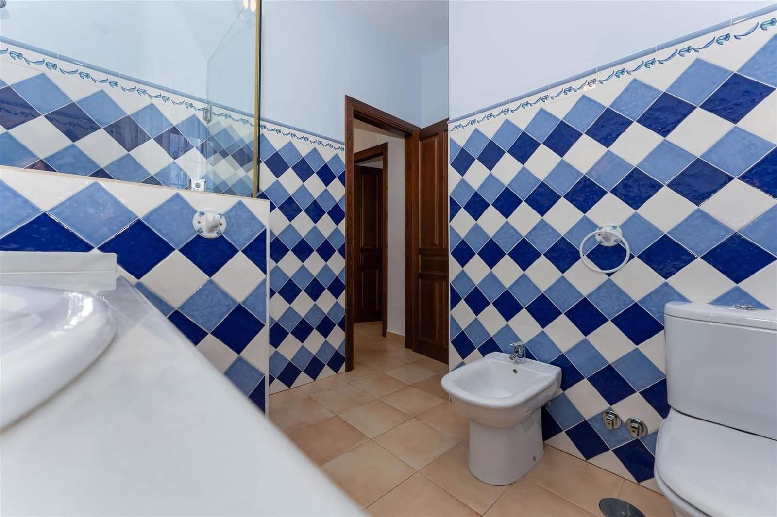 4 makuuhuone Huvila myytävänä paikassa Alhaurin el Grande mukana uima-altaan - 645 000 € (Ref: 9782154)