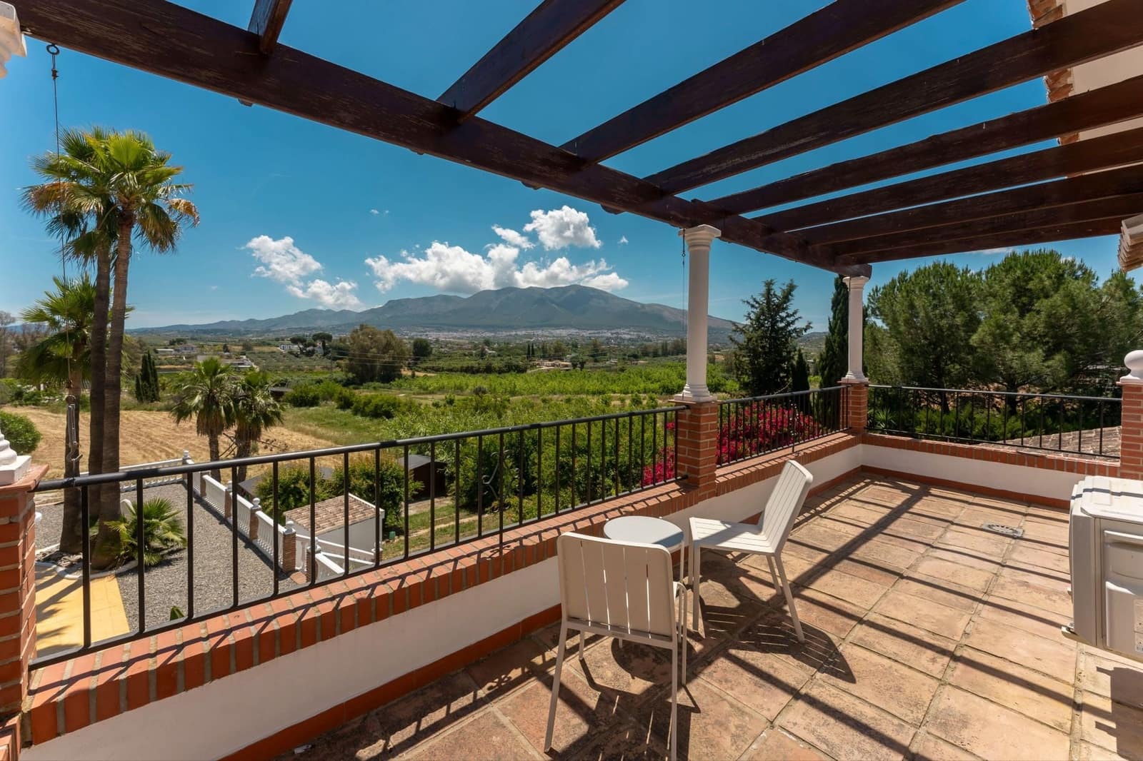 6 soveværelse Finca/Landehus til salg i Alhaurin el Grande med swimmingpool - € 749.000 (Ref: 9848142)
