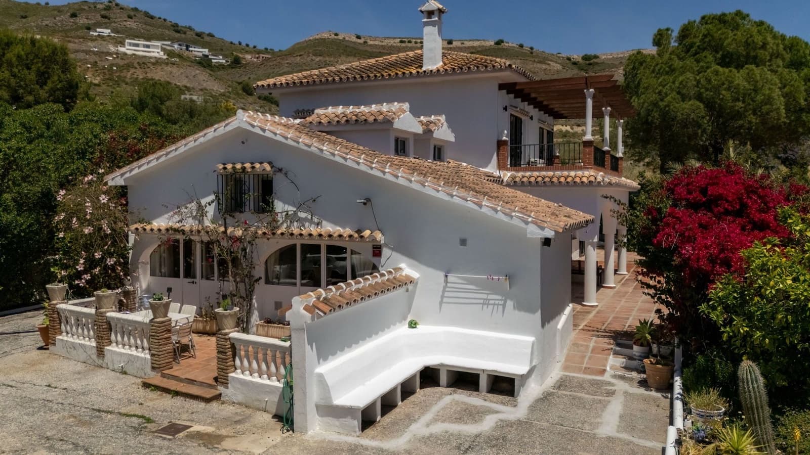 6 soveværelse Finca/Landehus til salg i Alhaurin el Grande med swimmingpool - € 749.000 (Ref: 9848142)