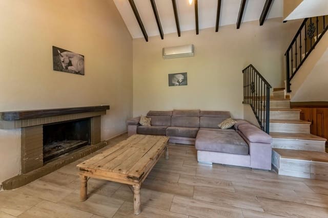 2 makuuhuone Maalaistalo myytävänä paikassa Monda mukana uima-altaan - 349 000 € (Ref: 9893092)