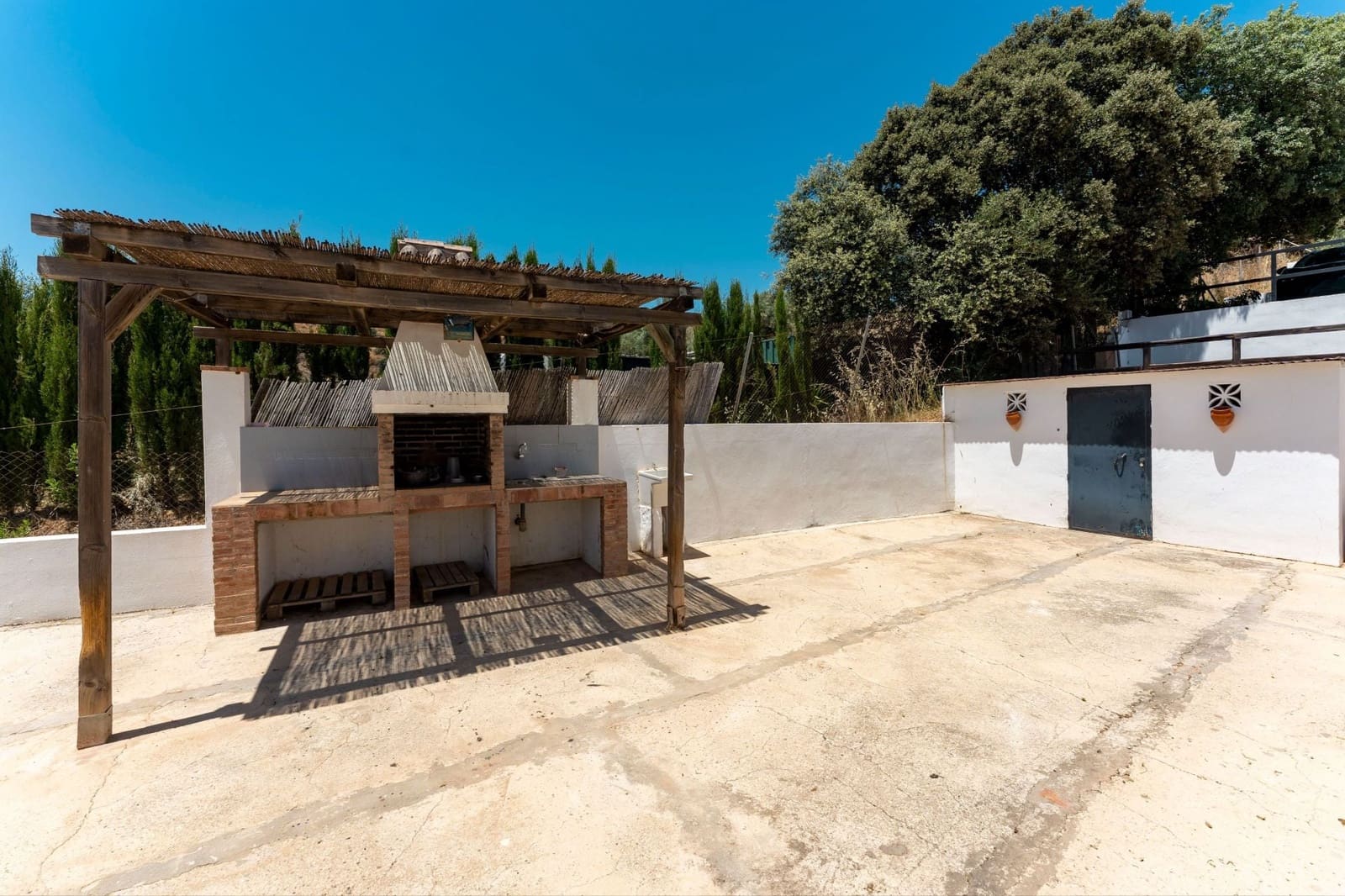 2 bedroom Finca/Country House for sale in Monda with pool - € 349,000 (Ref: 9893092)