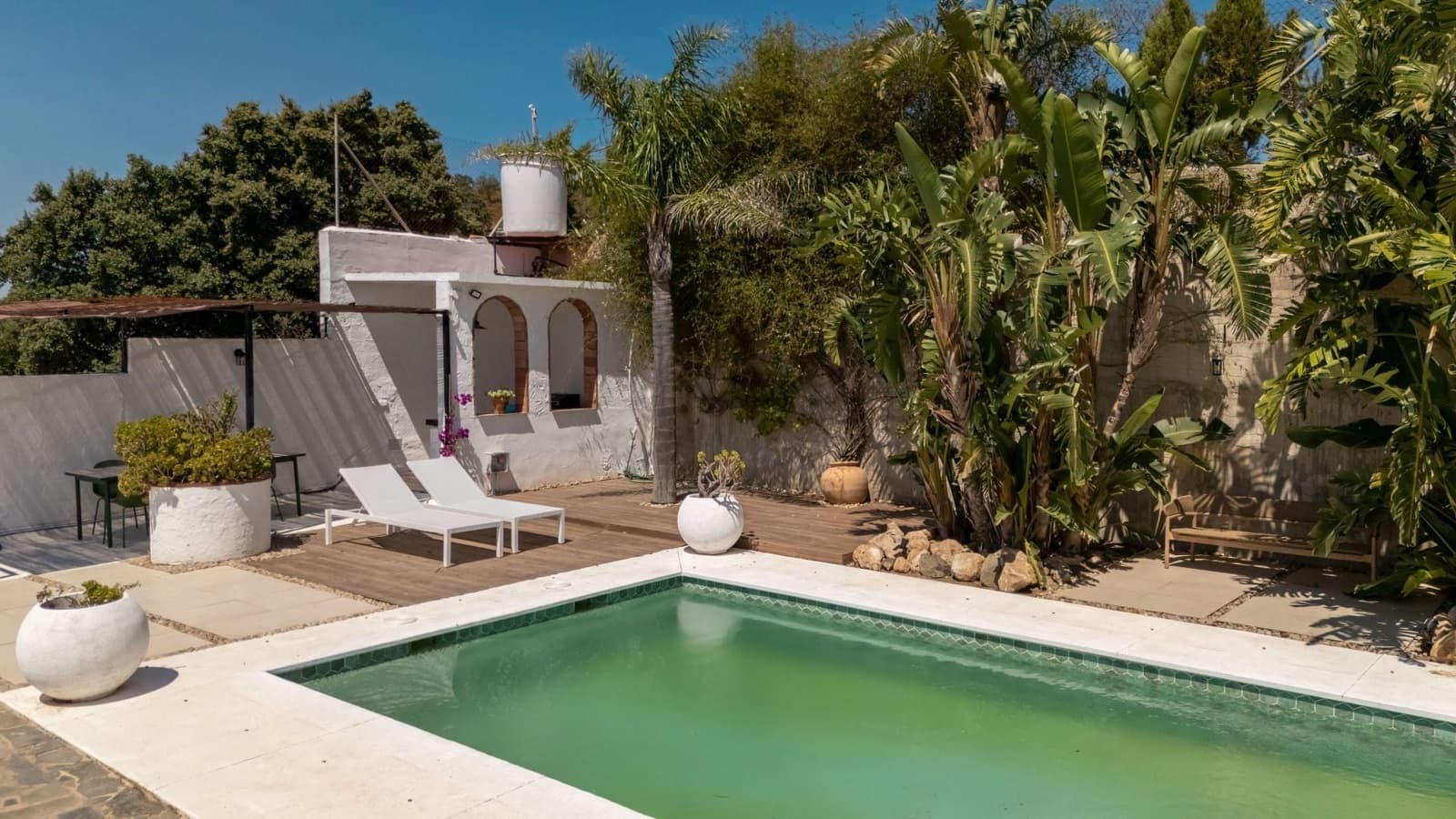 2 soveværelse Finca/Landehus til salg i Monda med swimmingpool - € 429.000 (Ref: 9902256)