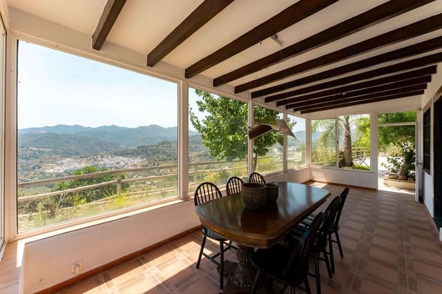 2 soveværelse Finca/Landehus til salg i Monda med swimmingpool - € 429.000 (Ref: 9902256)