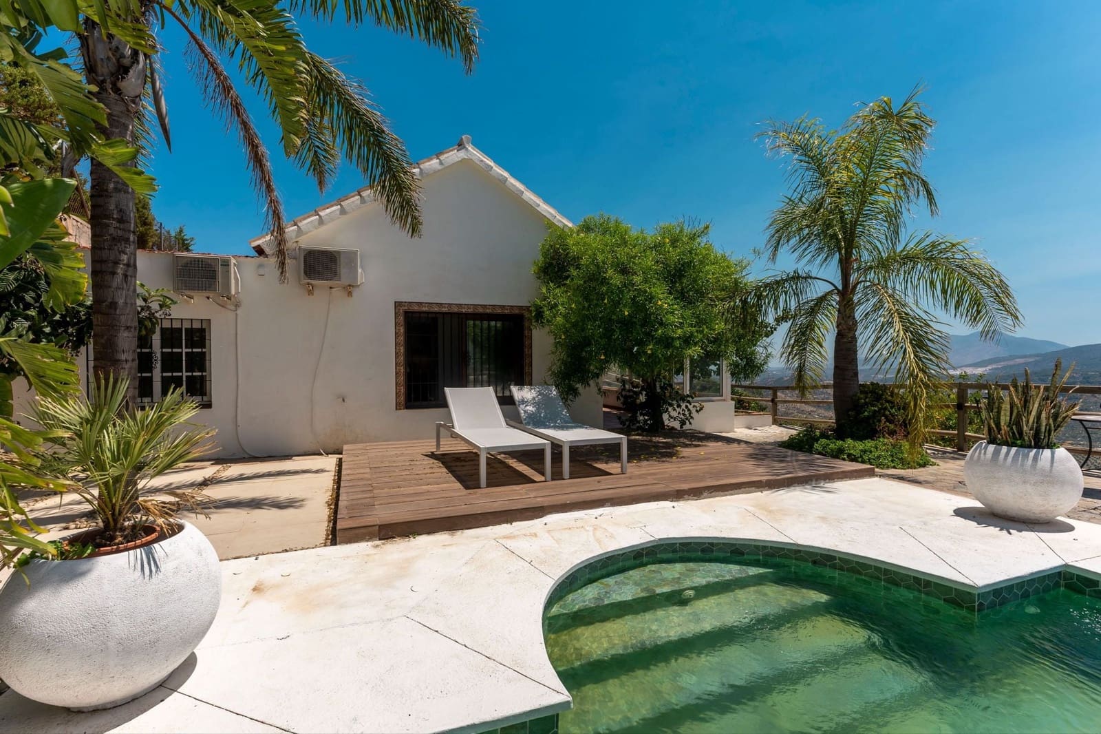 2 soveværelse Finca/Landehus til salg i Monda med swimmingpool - € 429.000 (Ref: 9902256)