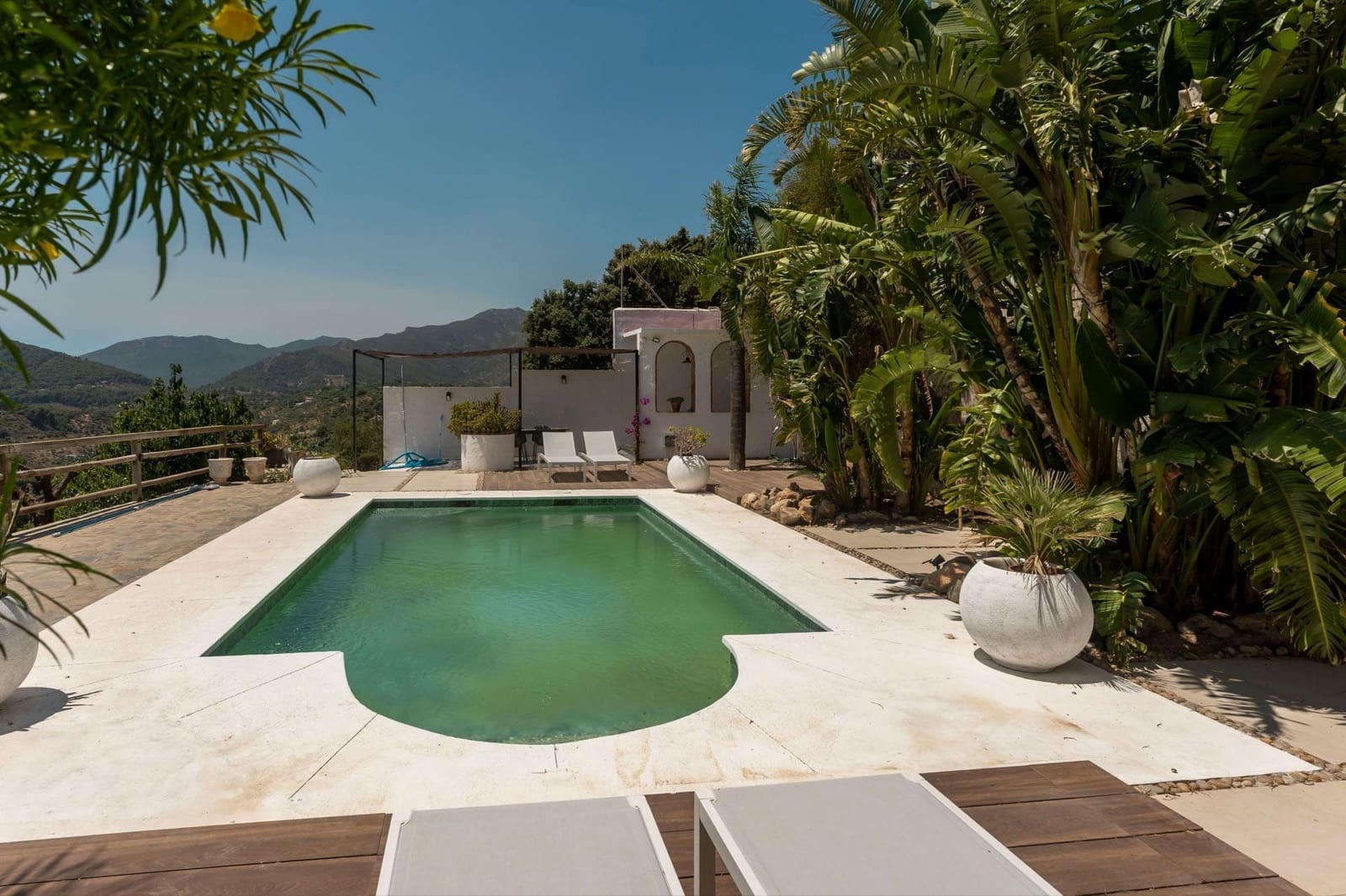 2 soveværelse Finca/Landehus til salg i Monda med swimmingpool - € 429.000 (Ref: 9902256)