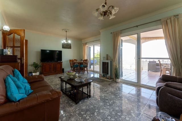 3 soverom Finca/Herregård til salgs i Guaro med svømmebasseng - € 449 000 (Ref: 9949071)