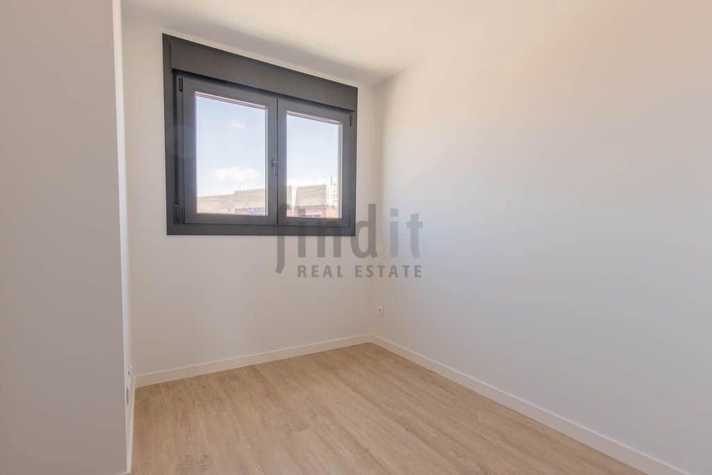 3 Zimmer Apartment zu verkaufen in Alicante / Alacant Stadt mit Pool Garage - 441.000 € (Ref: 10005031)