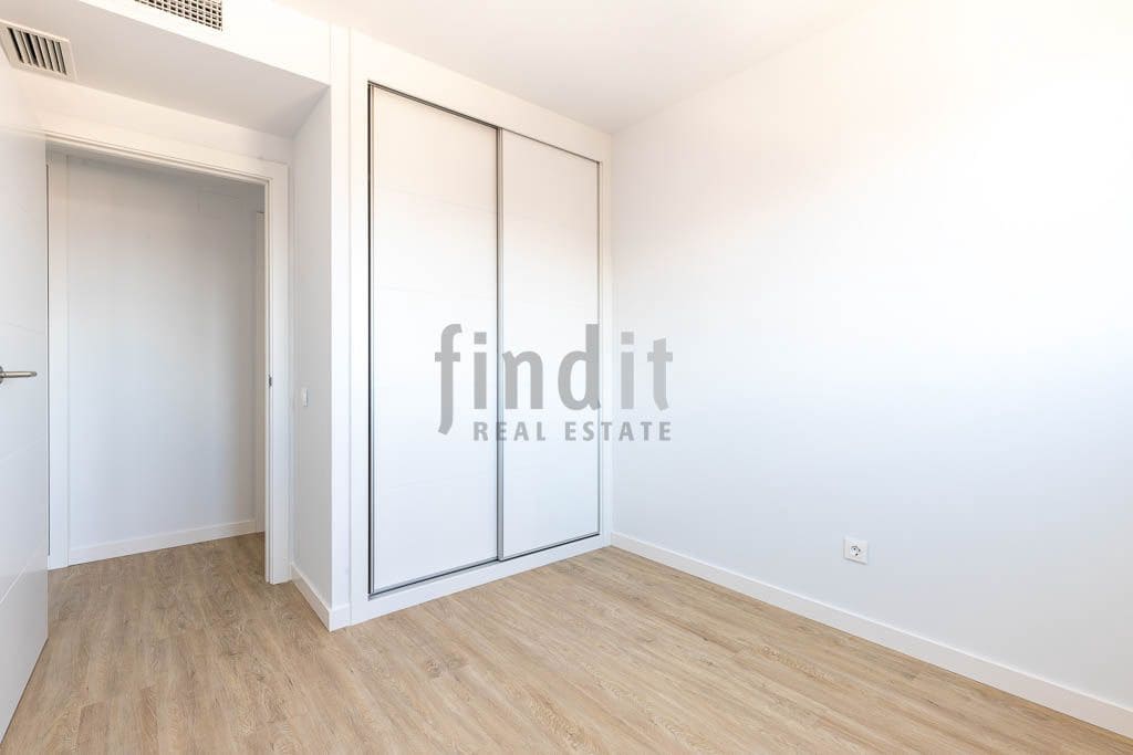 3 Zimmer Apartment zu verkaufen in Alicante / Alacant Stadt mit Pool Garage - 441.000 € (Ref: 10005031)