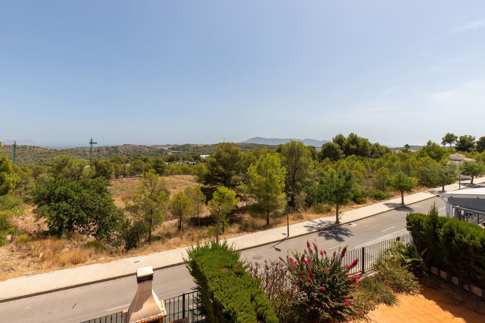 2 bedroom Villa for sale in Polop with pool - € 319,000 (Ref: 10034892)