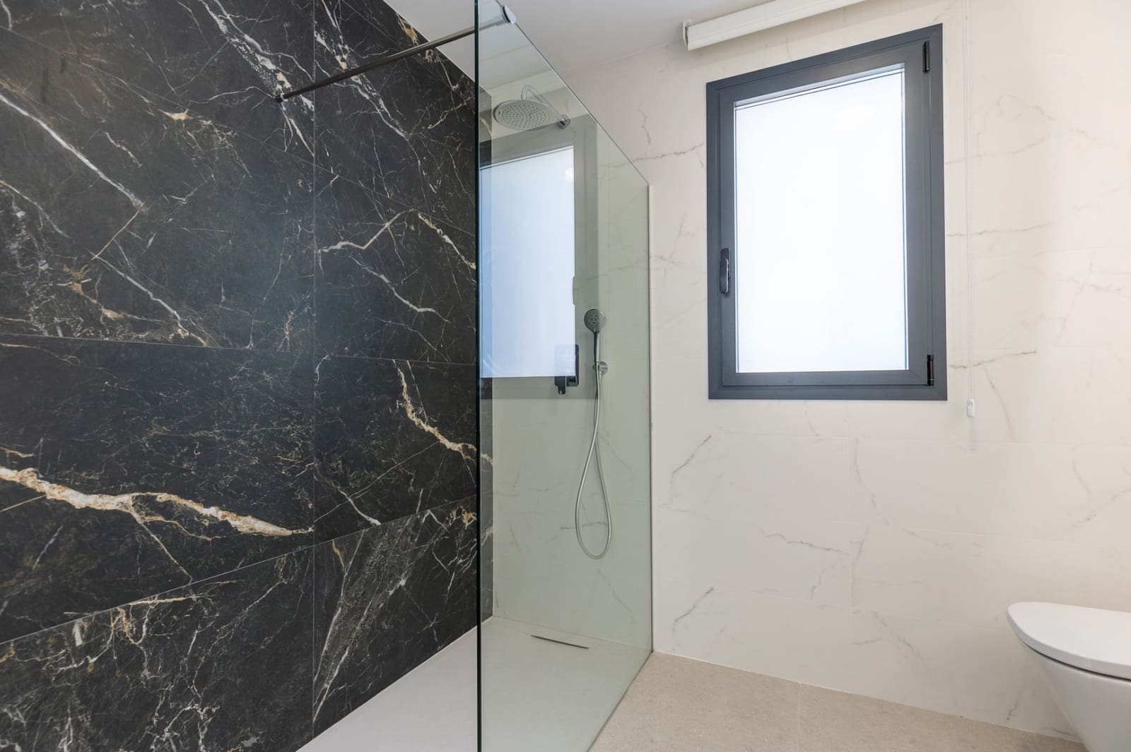 3 bedroom Villa for sale in Finestrat with pool - € 549,000 (Ref: 8075752)