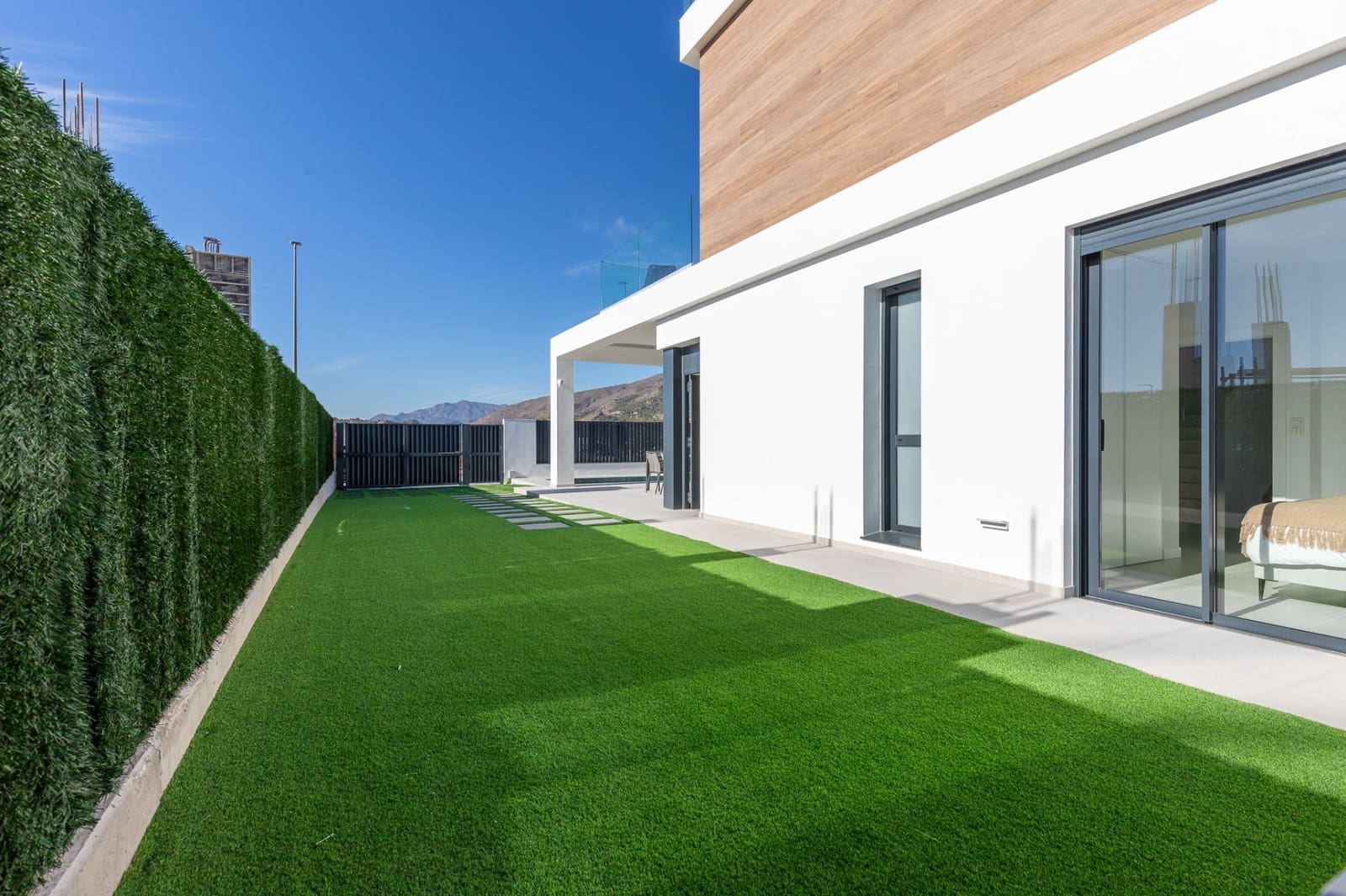 3 bedroom Villa for sale in Finestrat with pool - € 549,000 (Ref: 8075752)