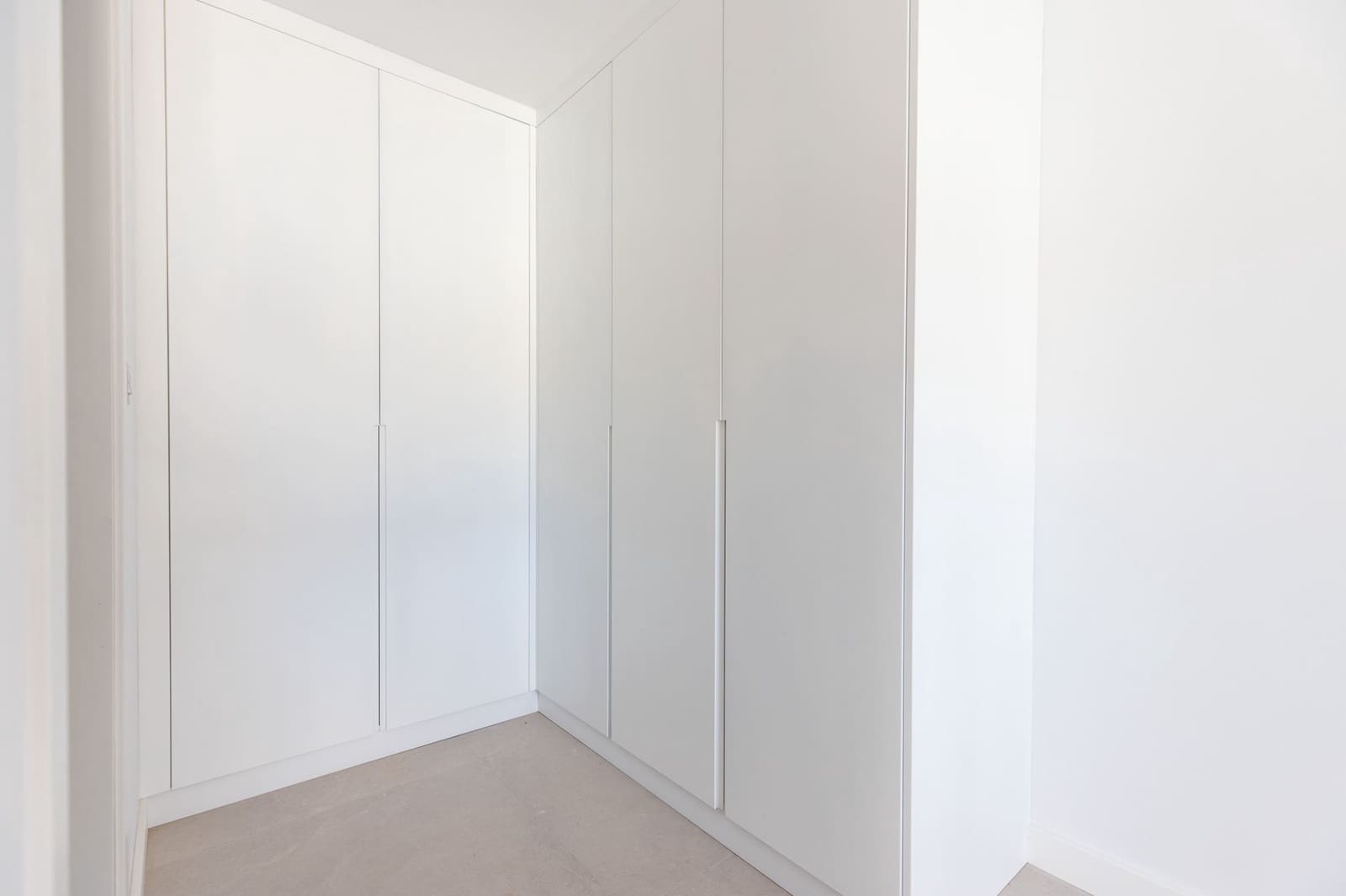 5 bedroom Villa for sale in Albir with pool garage - € 795,000 (Ref: 8305107)