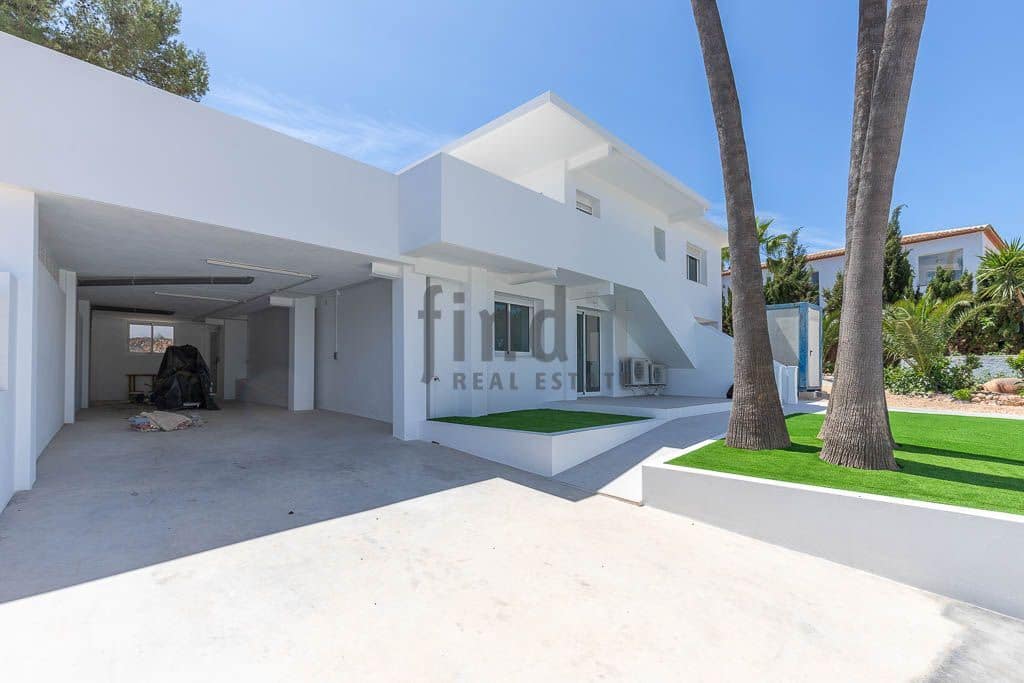 Chalet de 5 habitaciones en Albir en venta con piscina garaje - 795.000 € (Ref: 8305107)