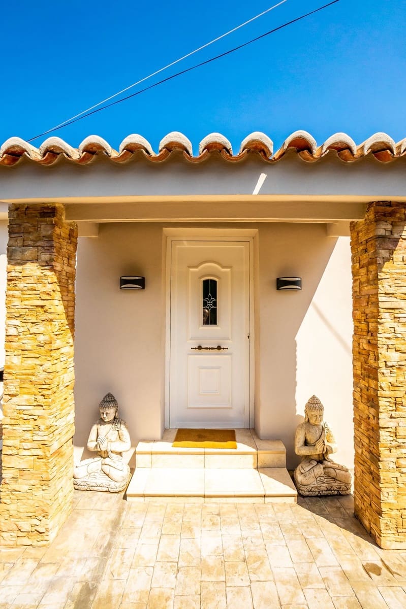 3 soveværelse Villa til salg i Albir med swimmingpool garage - € 795.000 (Ref: 8472176)