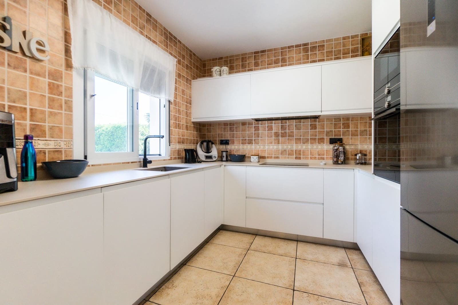 3 soveværelse Villa til salg i Albir med swimmingpool garage - € 795.000 (Ref: 8472176)