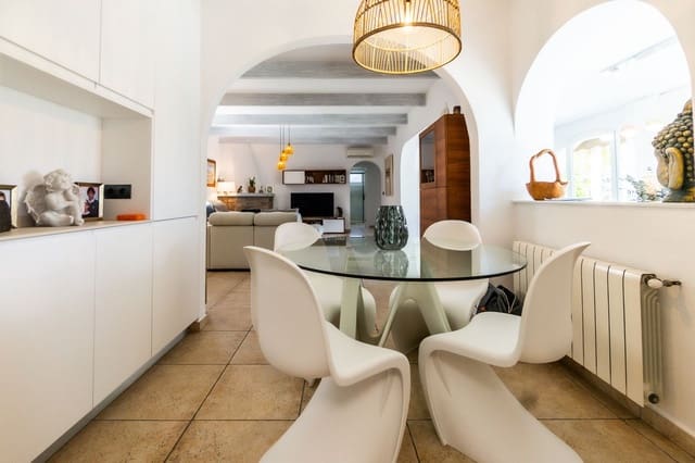 3 soveværelse Villa til salg i Albir, Alfaz del Pi / L'Alfàs del Pi med swimmingpool garage - € 795.000 (Ref: 8472176)