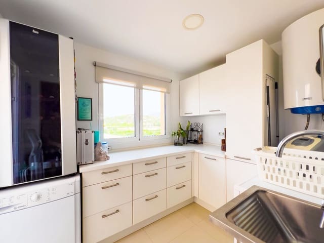 2 soveværelse Lejlighed til salg i Altea med swimmingpool garage - € 770.000 (Ref: 8481785)