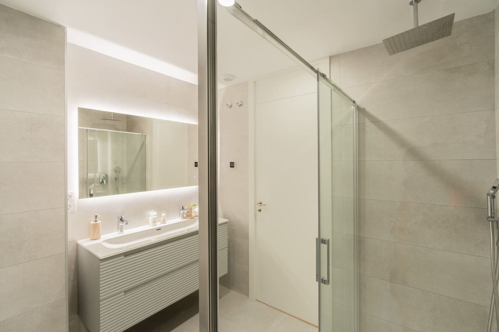 4 bedroom Villa for sale in La Nucia with pool - € 390,000 (Ref: 8553969)