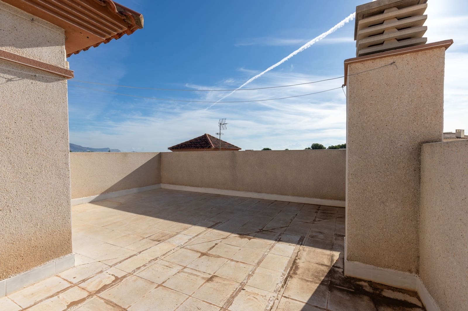 4 bedroom Villa for sale in Alfaz del Pi / L'Alfas del Pi with pool garage - € 398,000 (Ref: 8601301)