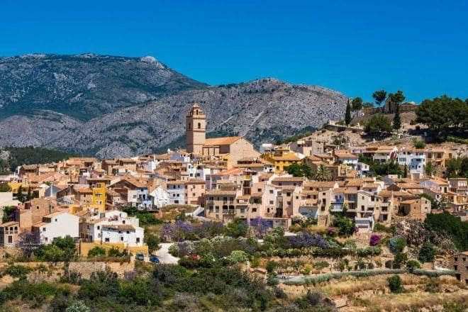 6 bedroom Villa for sale in Polop - € 695,000 (Ref: 8885715)